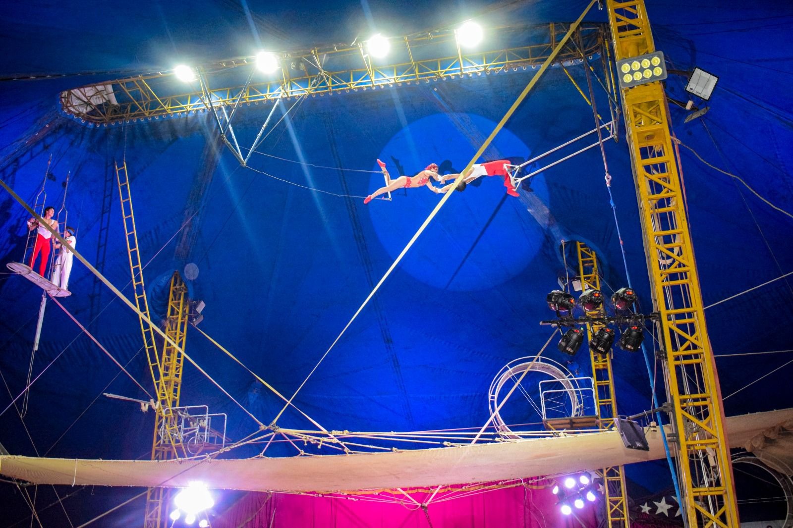 El Búho recordó los circos de su infancia. (Difusión: Circo Montecarlo. )