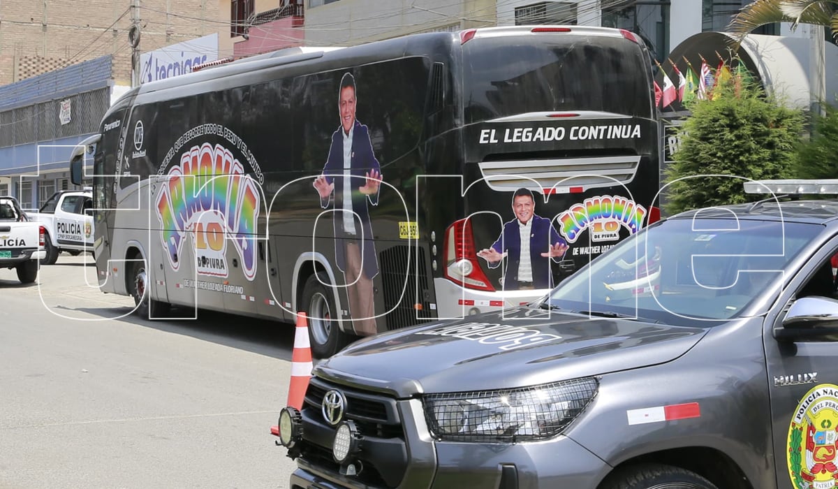 Bus de Armonía 10 sufrió atentado: Foto: Allen Gino Quintana / @photo.gec