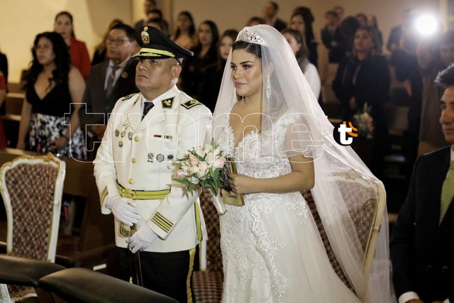 El matrimonio de 'Clavito' Robert Muñoz y Andrea Fonseca (Fotos: Joel Alonzo)