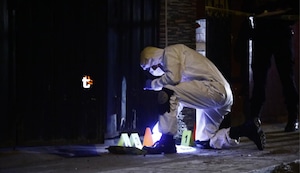 ¡Pánico en el Rímac! Extorsionadores detonan un explosivo en la puerta de comerciante zapatero y le exigen 20 mil soles