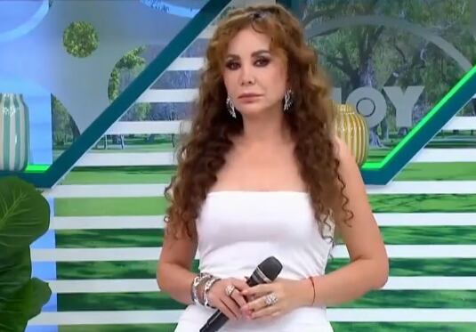 Janet Barboza se molesta en América Hoy