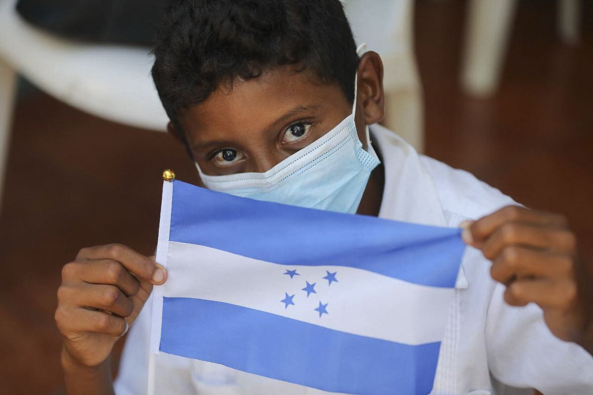 En Honduras, las celebraciones por la Independencia de Centroamérica comienza 9 días antes (Foto referencial: Presidencia Hondureña / AFP)