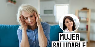 Además de una alimentación adecuada, es clave dormir las horas necesarias y manejar el estrés, ya que estos hábitos potencian el bienestar durante la perimenopausia y menopausia. Foto: composición/Istock