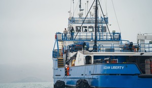 Llega a Perú el primer buque especializado en derrames de petróleo