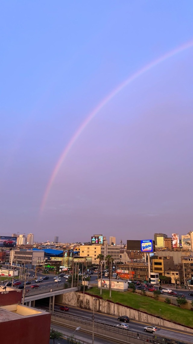Arcoíris en Lima. Foto: Twitter
