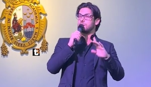 Andrés Wiese causa FUROR en San Marcos: Dio emotivo discurso sobre el fracaso y se despide con ‘El rap del gringo atrasador’