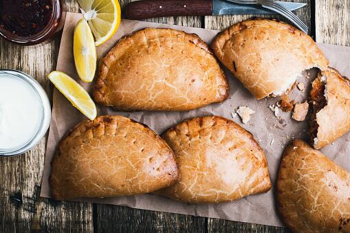 Empanadas de pollo a la brasa. (Foto: Geety Images / Referencial)