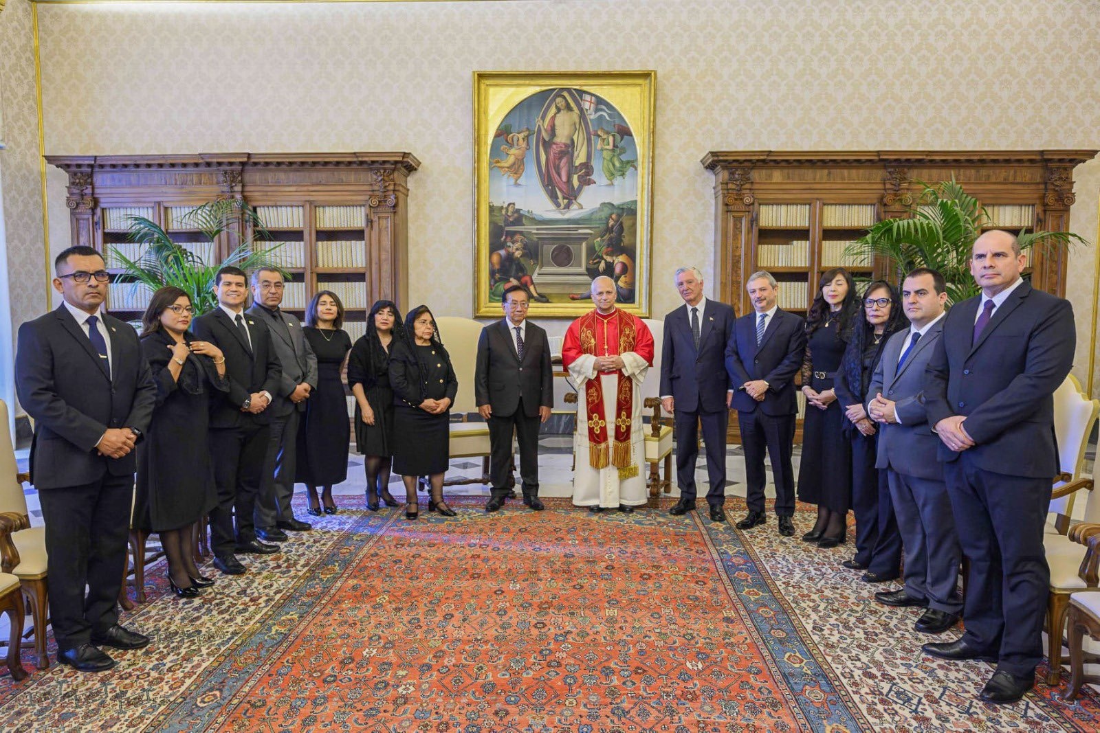 Hijas de José María Balcázar fueron incluidas en la delegación del gobierno que viajó al Vaticano. (Presidencia)