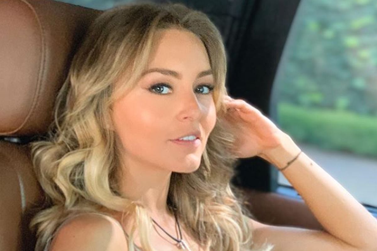 Angelique Boyer ha estado en grupos musicales como C3Q'S y "Rabanitos Verdes" (Foto: Instagram de Angelique Boyer)