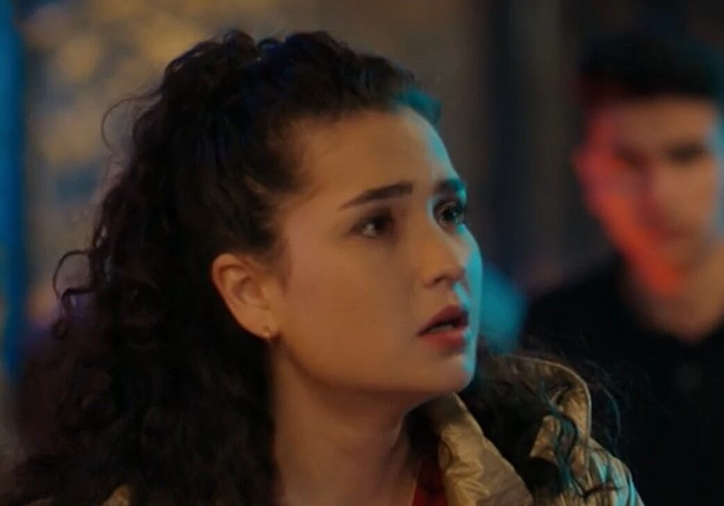 Aybiké está muy preocupada por su padre Orhan (Foto: NG Medya)