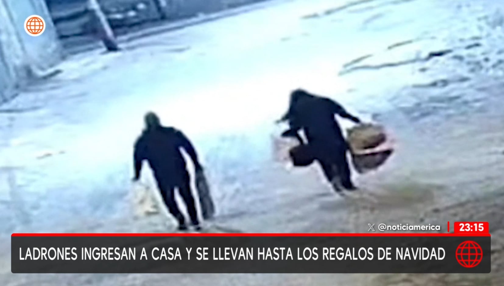 Delincuentes solo se llevaron los regalos de Navidad, valorizados en 12 mil soles.