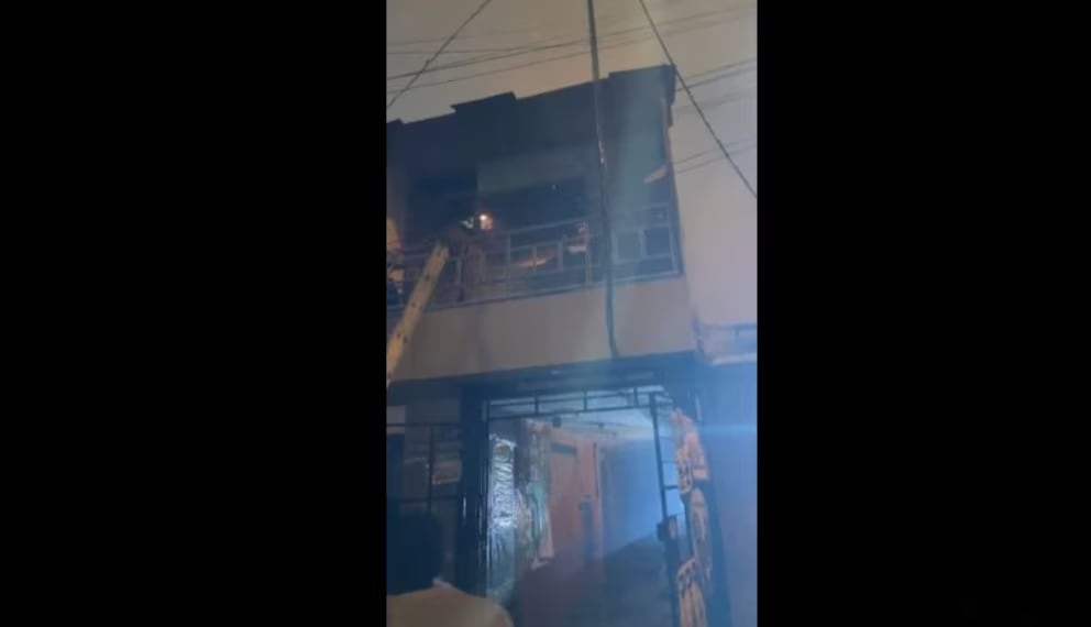 Bomberos atienden incendio en zona de El Boquerón en el Callao. (Foto: Difusión)