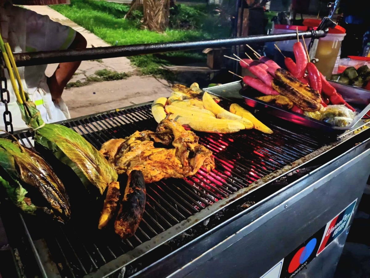 Exquisita gastronomía de Pucallpa. (Foto: Enzo Mélendez/ Corresponsales escolares)