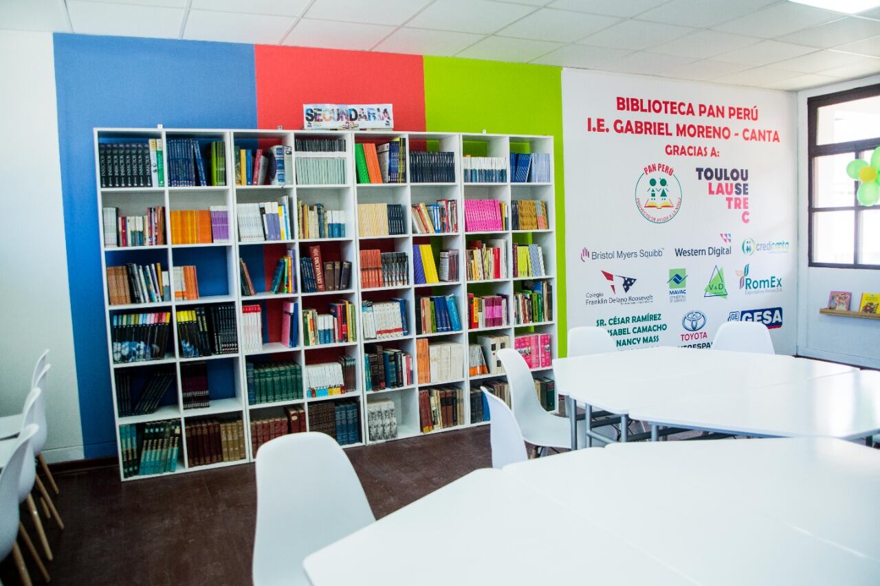 En Canta se ha inaugurado una biblioteca escolar que atenderá aproximadamente a 400 alumnos de inicial, primaria y secundaria. Cuenta con más de 1,000 libros. (Biblioteca Nacional del Perú).