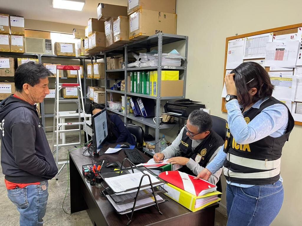 Fiscalía publicó imágenes de la diligencia al interior de la Videna.