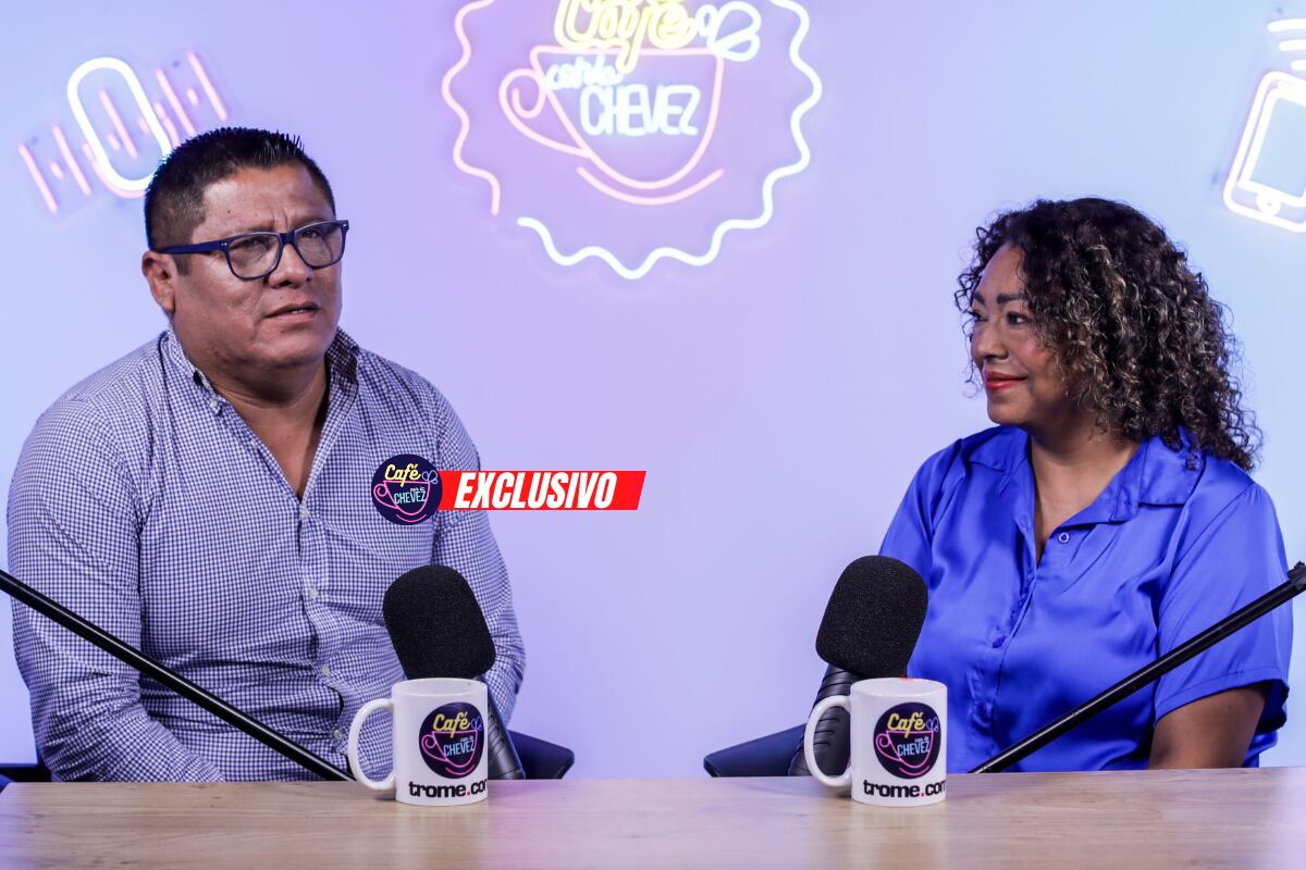 Robert Muñoz de ‘Clavito y su Chela’ se confiesa en Café con la Chevez. (Fotos: Lenin Tadeo)