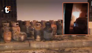 A poco de ocurrir una tragedia: balón de gas explotó durante incendio en Comas