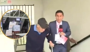 Abuelito con bastón subió hasta segundo piso para votar: Mesa para personas con discapacidad no estaba instalada