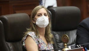 María del Carmen Alva a Pedro Castillo: “Usted es responsable del Gabinete, no el Congreso”