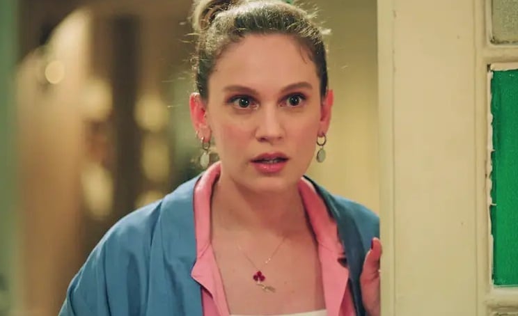 La actriz turca Farah Zeynep Abdullah interpreta a Inci en "Inocentes" (Foto: OGM Pictures)