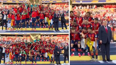 ¡Se robó las miradas! Donald Trump se coló en la foto de España tras ganar el Mundial 2026
