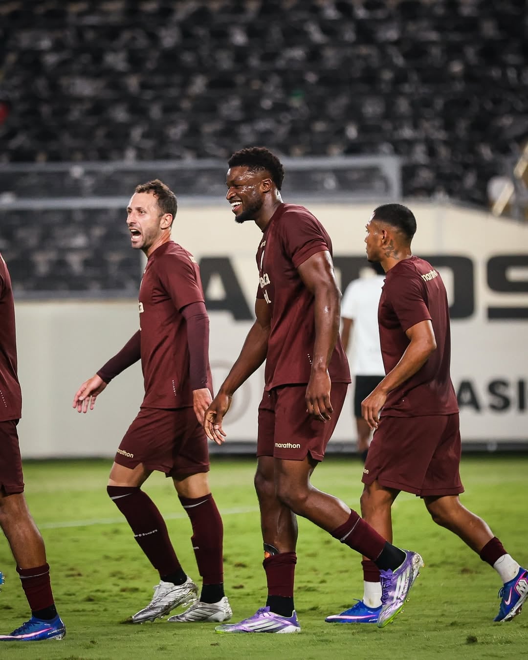 Sekou Gassama celebra tanto ante LDU.(Universitario)