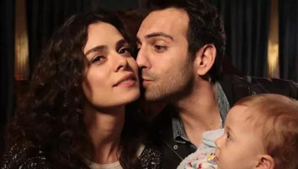 “Amor a segunda vista” está protagonizada por Özge Özpirinçci y Buğra Gülsoy (Foto: Süreç Film)