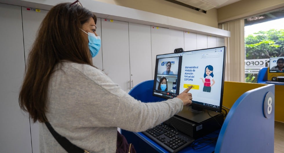 Cofopri lanza nuevo sistema de atención virtual mediante videollamadas para el público que acude buscando atención de consultas, solicitudes y trámites.