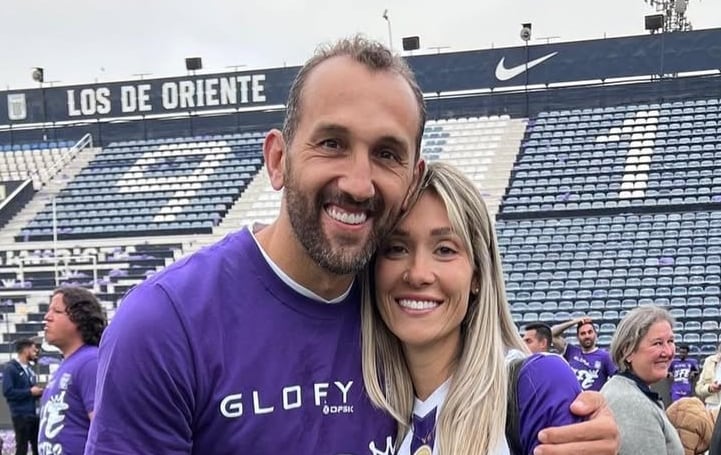 Giuli Cunha es la esposa de Hernán Barcos. (Foto: @barcos)