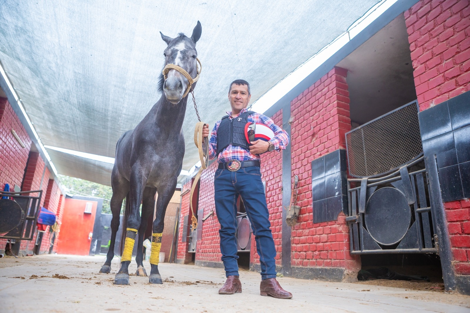 Ganó un premio con lel caballo de Claudio Pizarro (Foto: Allengino Quintana)