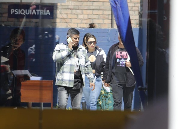 Jackeline Salazar junto a su pareja. Foto: Violeta Ayasta. @photo.gec