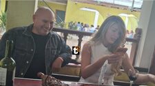 Pepitas: Ramírez y Sheyla comiendo un rico chancho al palo en Cajamarca