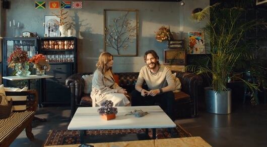 Deniz y Selin no se quedarán de brazos cruzados y tienen un nuevo plan en marcha. (Foto: Love Is in the Air / MF Yapım)