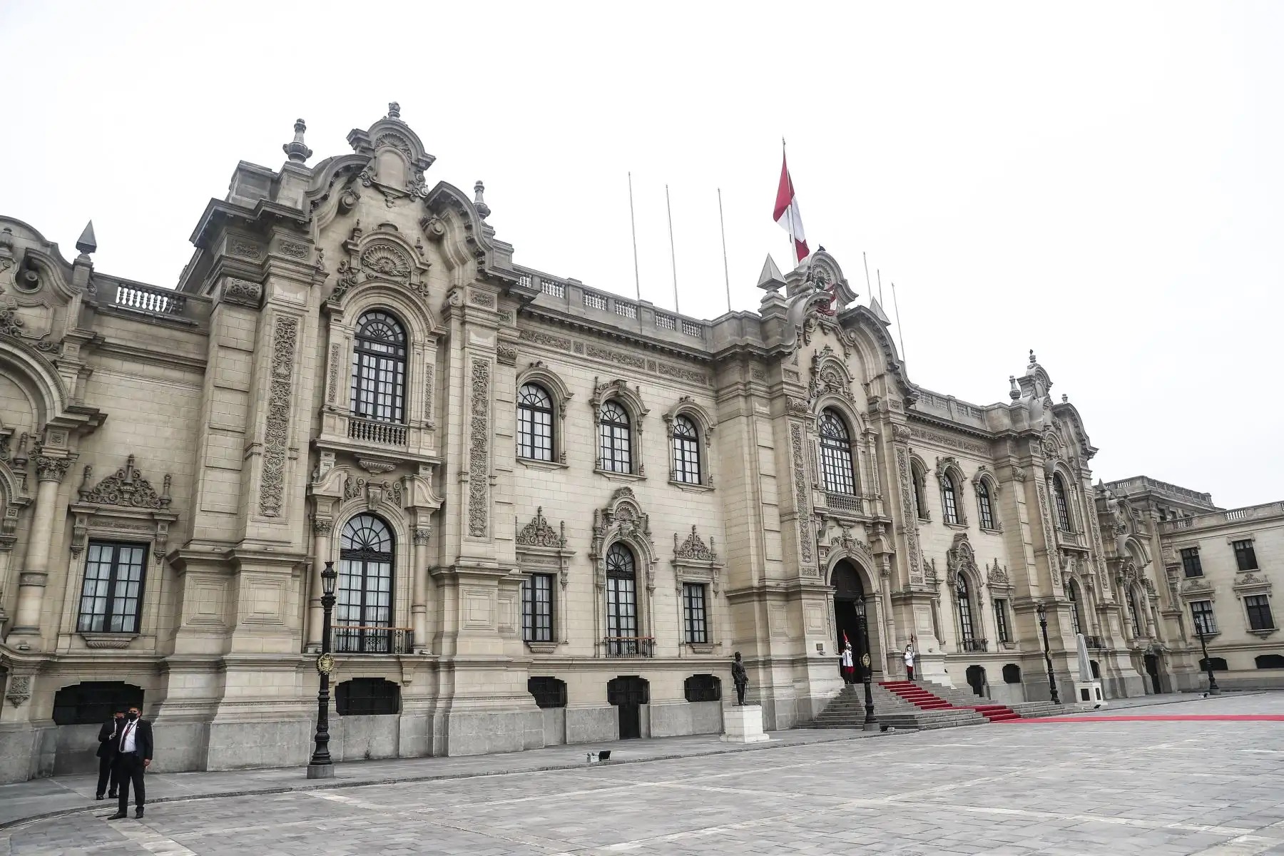 En estos momentos es cuando más se necesita a un jefe de Estado con capacidad para concertar. (Andina)