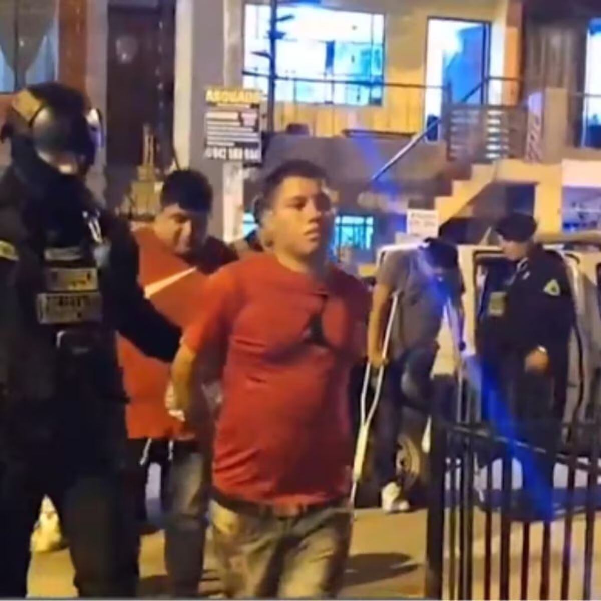 Cuatro sujetos fueron detenidos por ataque a bus 'CHAMA'.