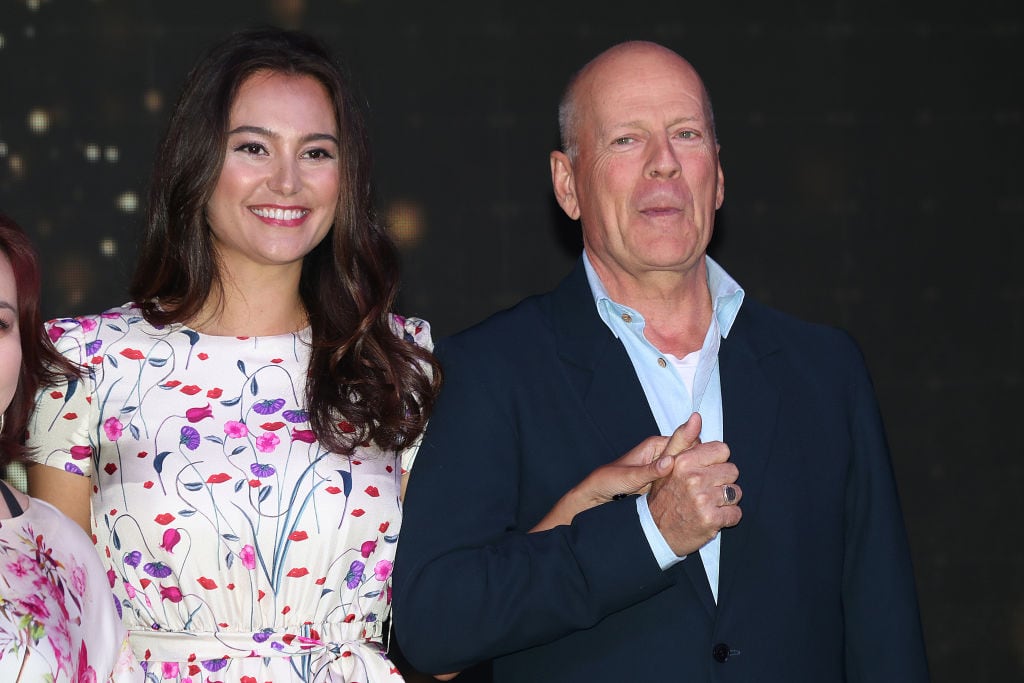 Emma Heming y Bruce Willis. (Foto: VCG/VCG vía Getty Images)
