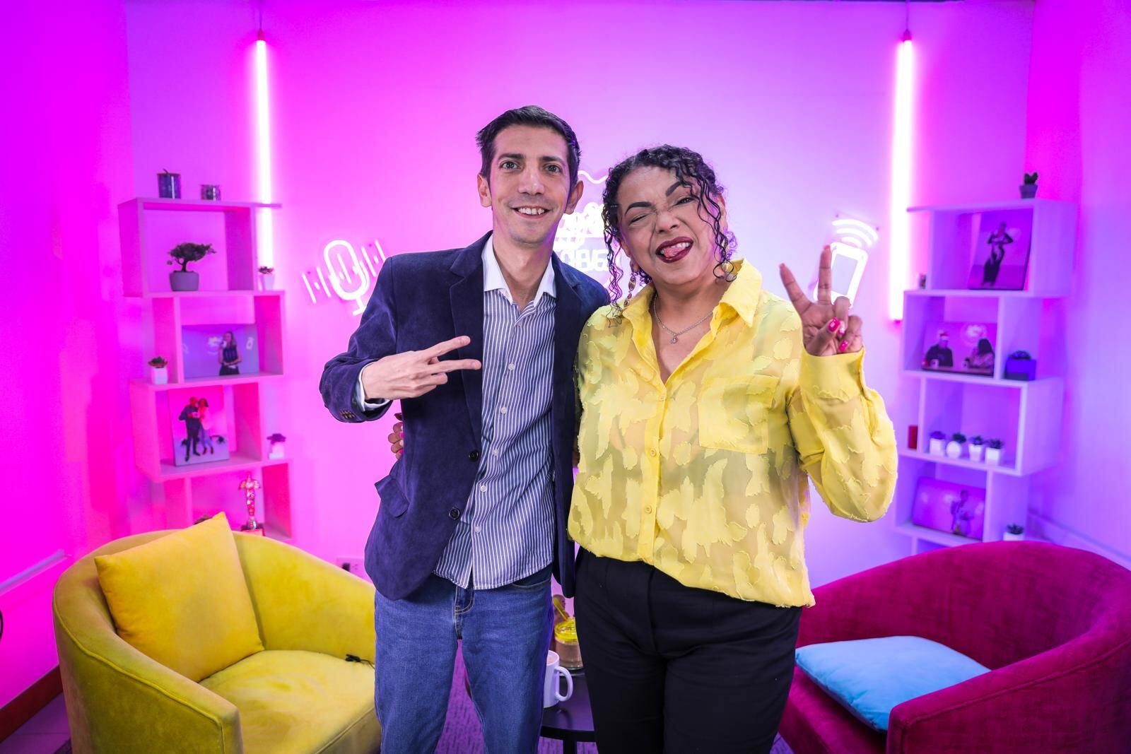 El Flaco Granda en el Café con la Chevez. Foto: Joel Alonzo/@photo.gec