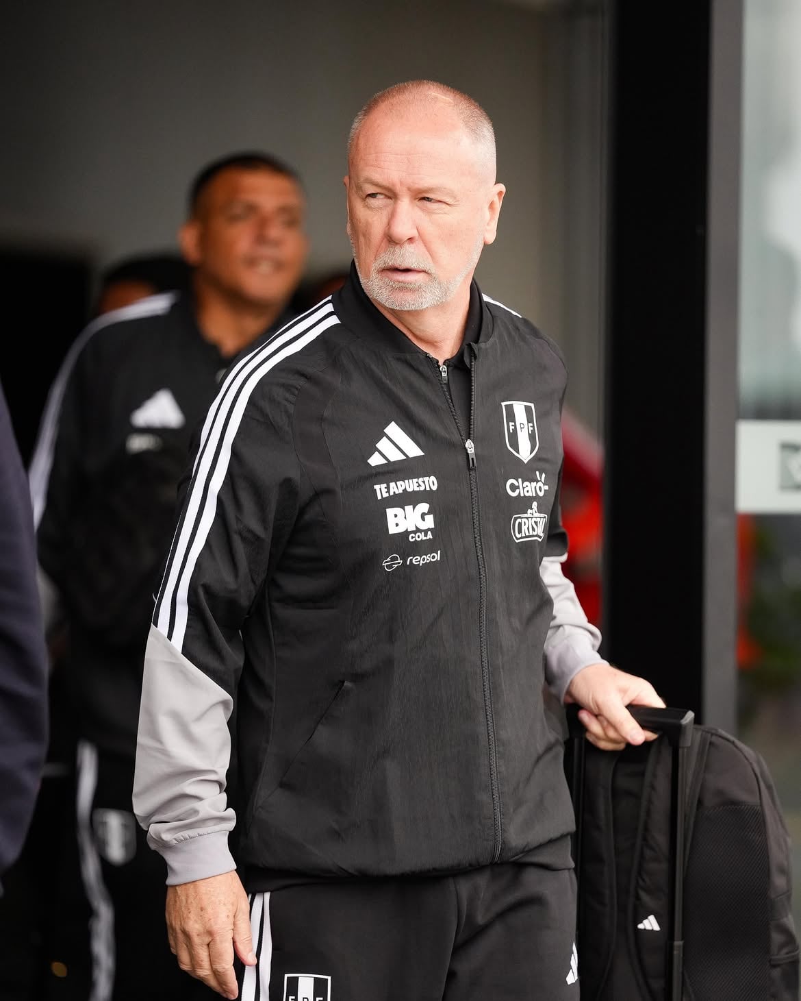 Mano Menezes tendrá cuatro encuentros para probar jugadores y planteamientos. (@labicolor)
