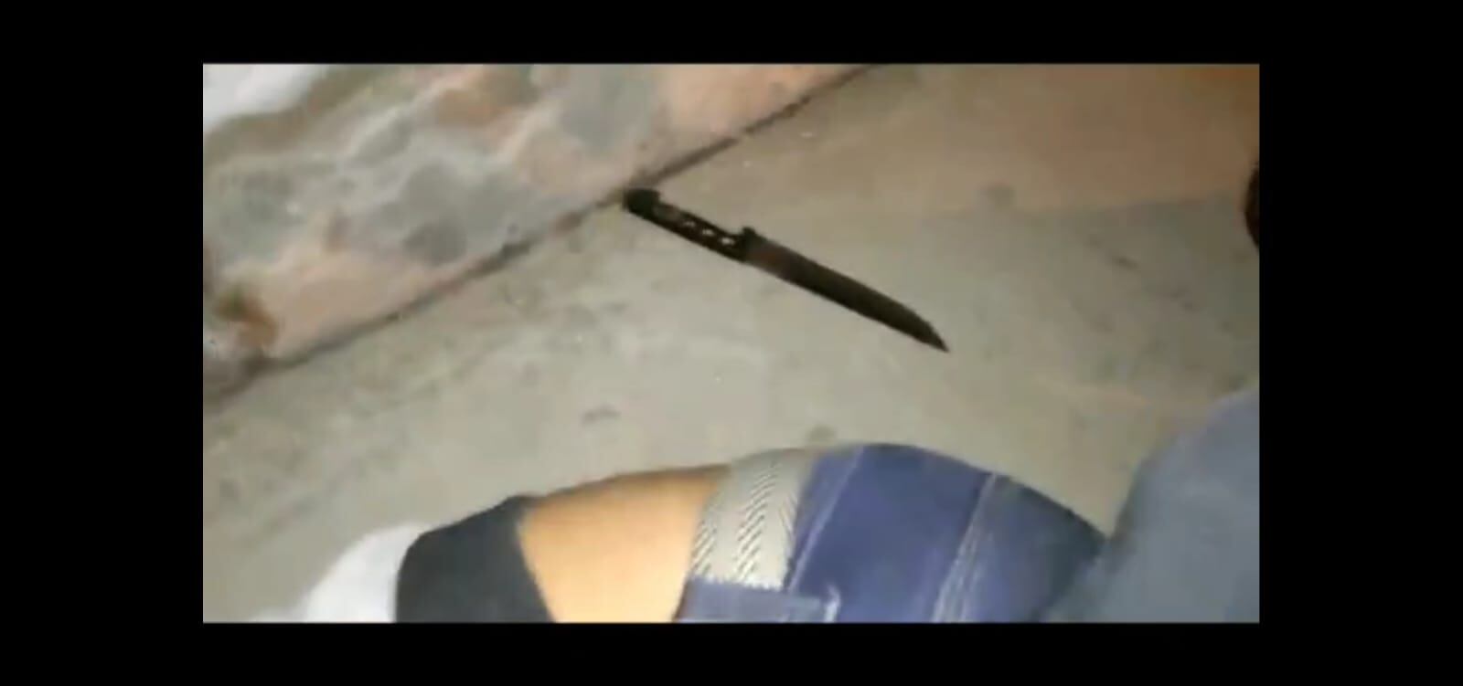 Sujeto detenido tenía un cuchillo.
