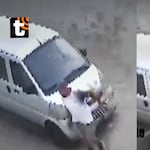 Chofer de miniván atropella, lanza al asfalto a abuelito y huye