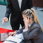 ¿Qué es el acoso laboral? Cómo identificar sus señales y saber qué hacer