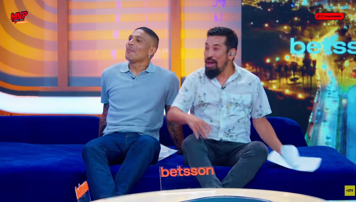 Paolo Guerrero le recuerda a Beto Ortiz interés del periodista hacia su persona.
