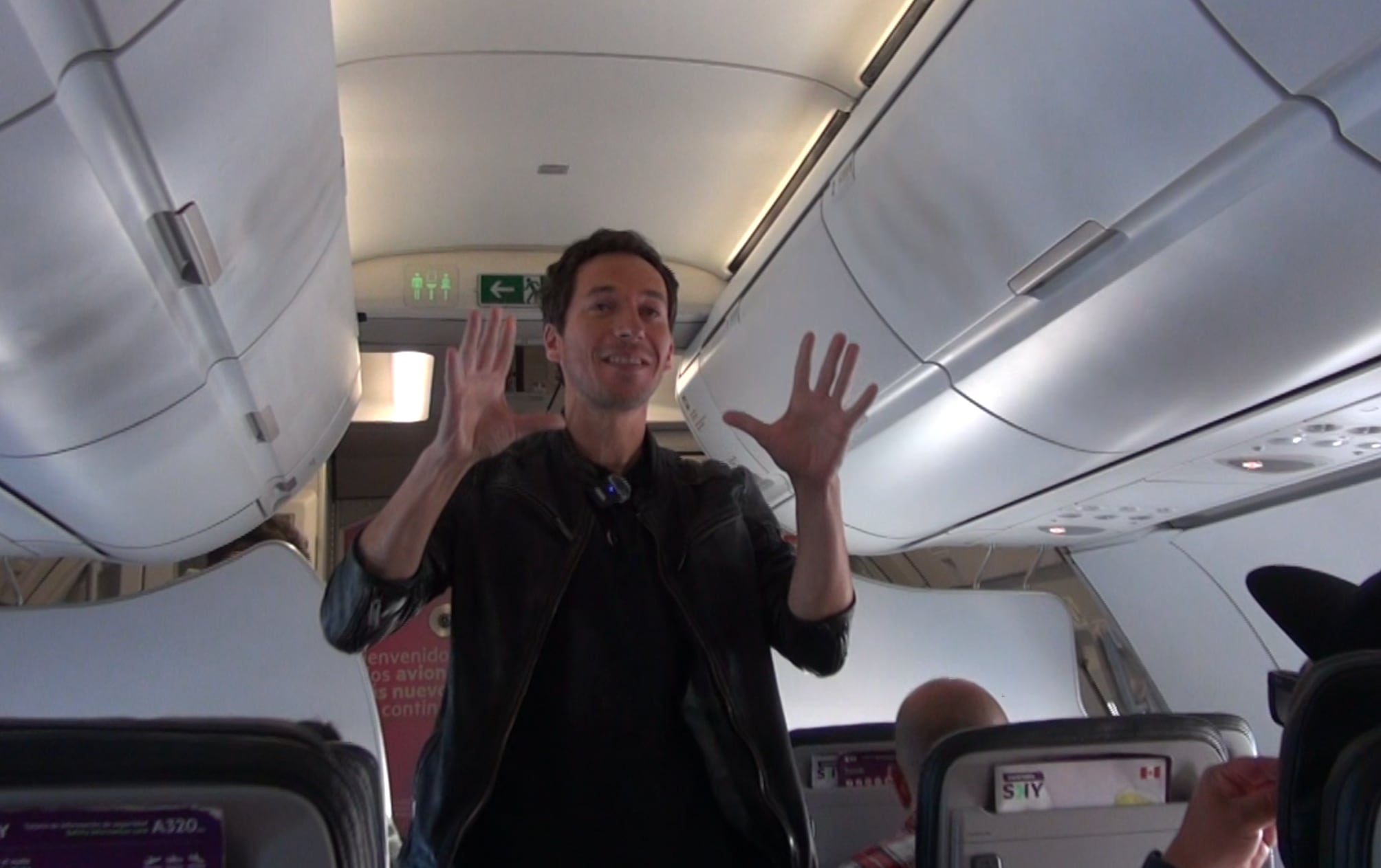 Sky Plus: así fue el lanzamiento con acto de magia en pleno vuelo a 38 mil pies de alturas