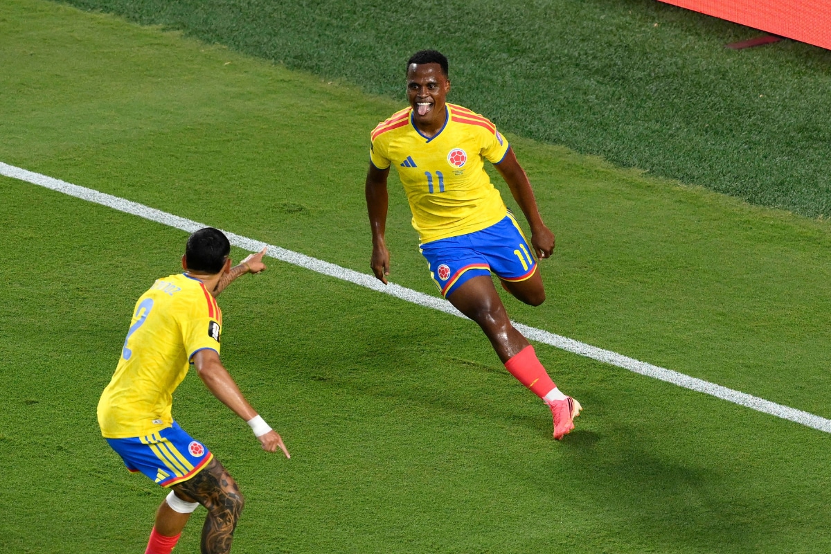 Jhon Arias abre la cuenta para Colombia ante Ghana. (AP Photo/Reed Hoffmann)