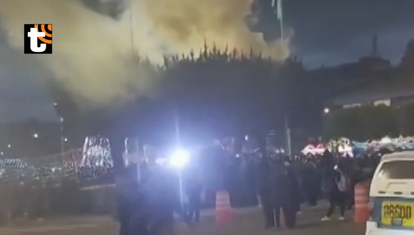 incendió de árbol de Navidad en Puno
