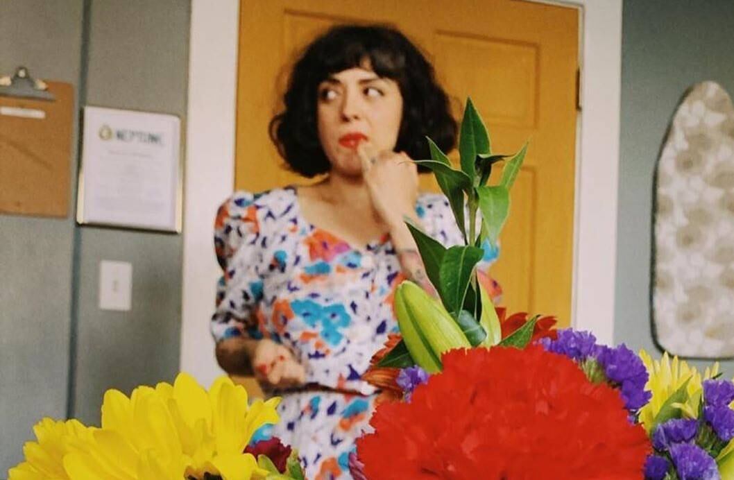 Mon Laferte cuenta con más de dos millones de seguidores en Instagram. (Foto: Instagram)