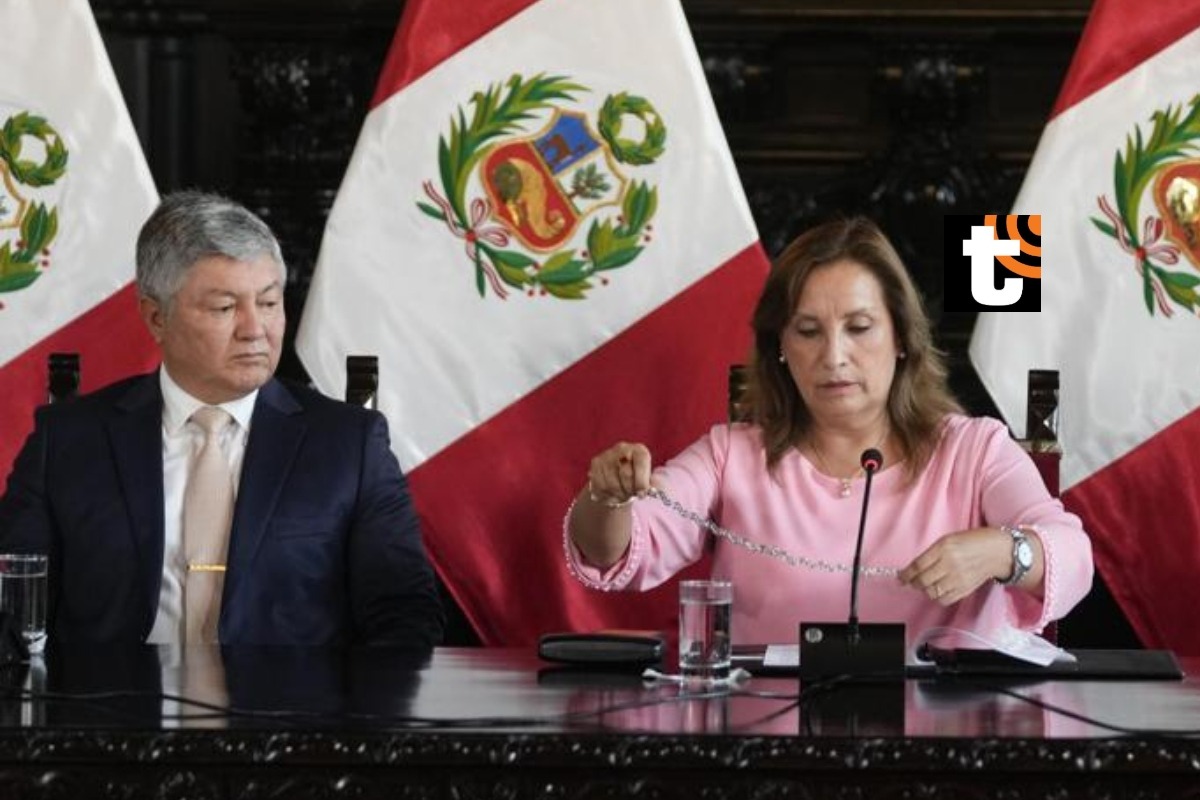 Abogado de Dina Boluarte ofreció ascensos a policías