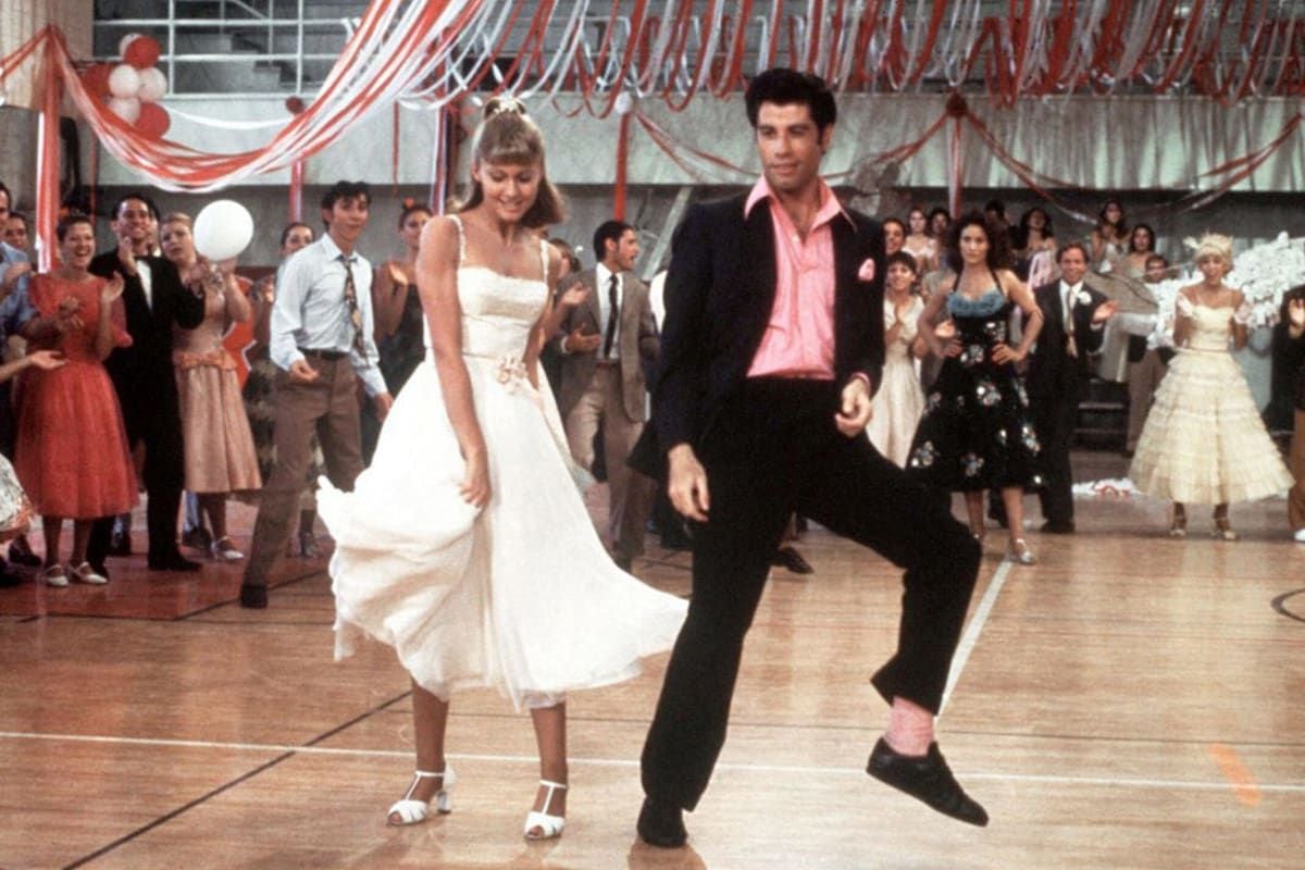 John Travolta y Olivia Newton-John bailando en una escena de "Grease" (Foto: Paramount Pictures)