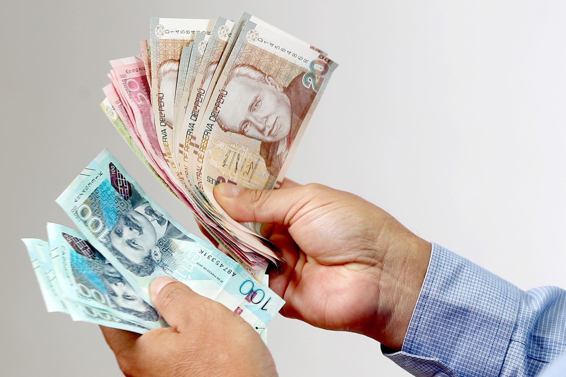 Cuánto recibirán los trabajadores que laboren este 23 de julio. (Foto: Andina)