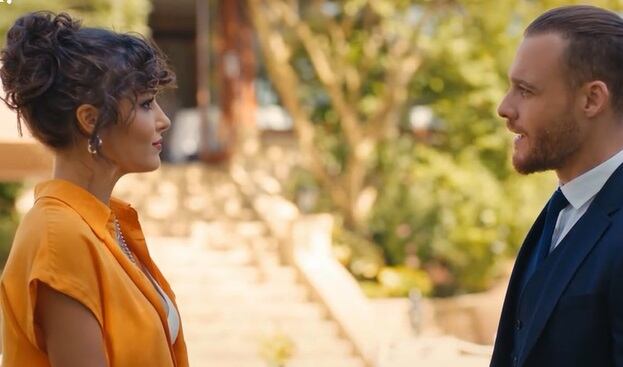 El encuentro entre Eda y Serkan pone nerviosa a la florista (Foto: MF Yapım)